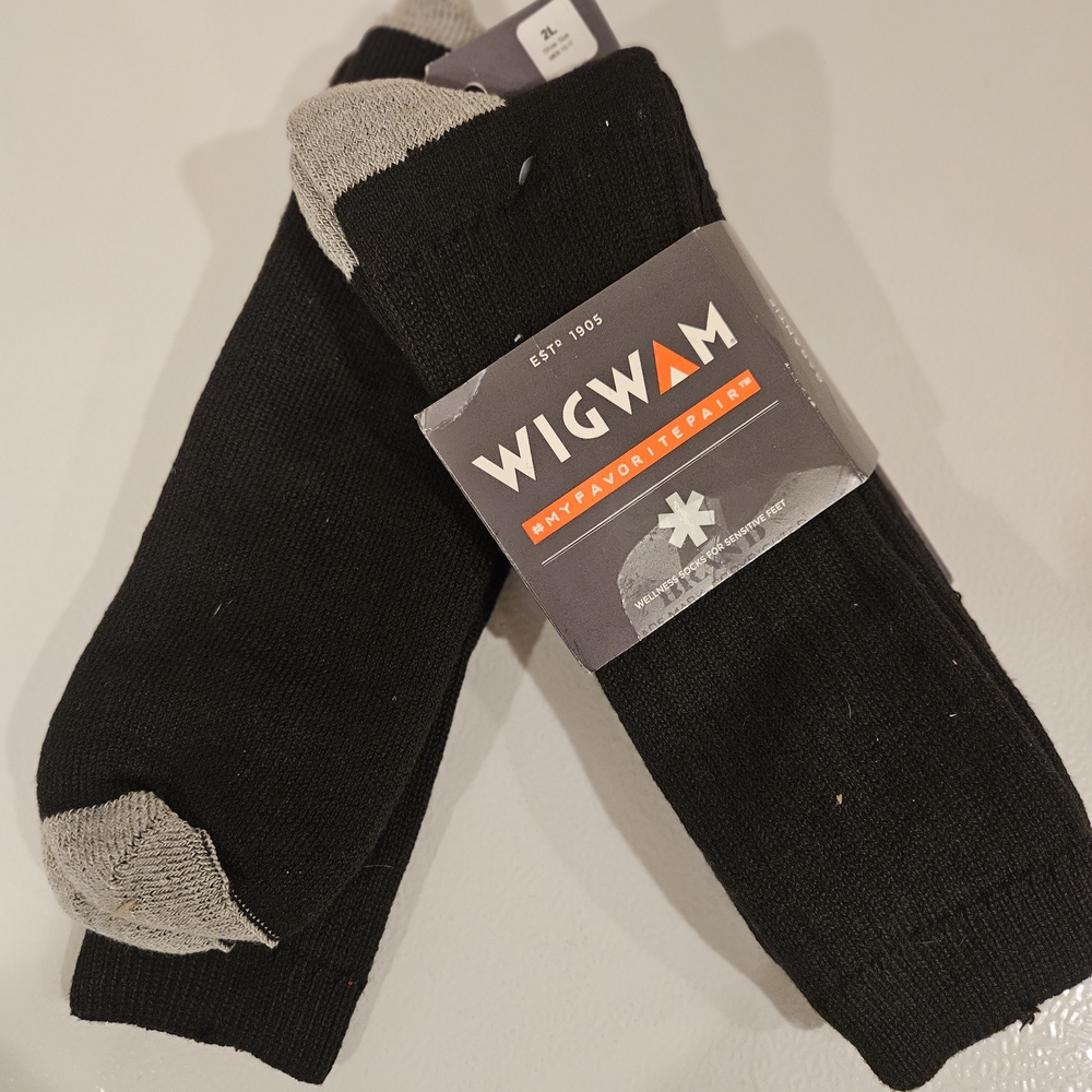 Wigwam Black and Gray Men's Casual Socks